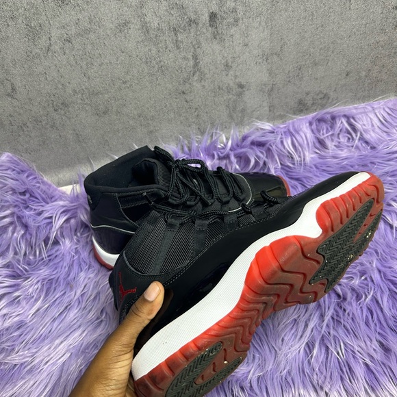 Jordan bred 11’s 2019 - Picture 5 of 7